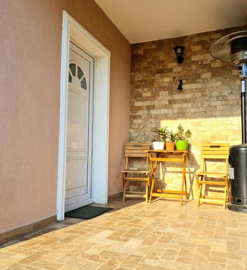 Nobless Villa Mereni  Zewnętrze zdjęcie