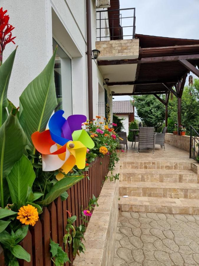 Nobless Villa Mereni  Zewnętrze zdjęcie